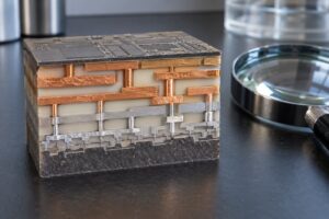 copper interconnect vs aluminum in chips